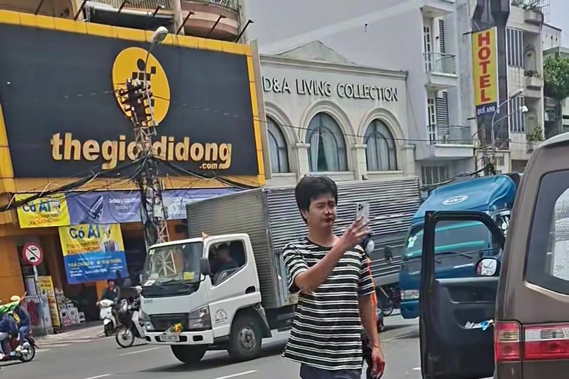 图片截自社交网视频。