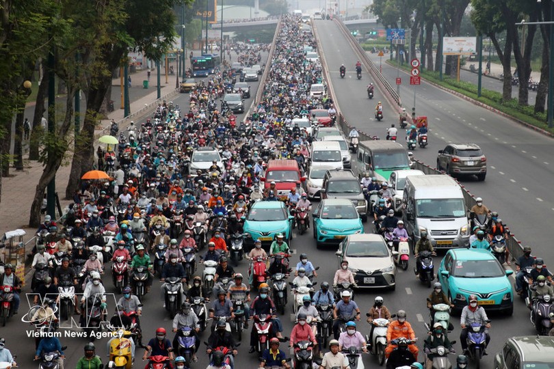 河内、胡志明市2027年7月1日起实施摩托车尾气检测。