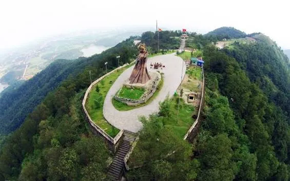 Một góc Khu du lịch văn hóa Đền Sóc. Ảnh: MINH TUẤN