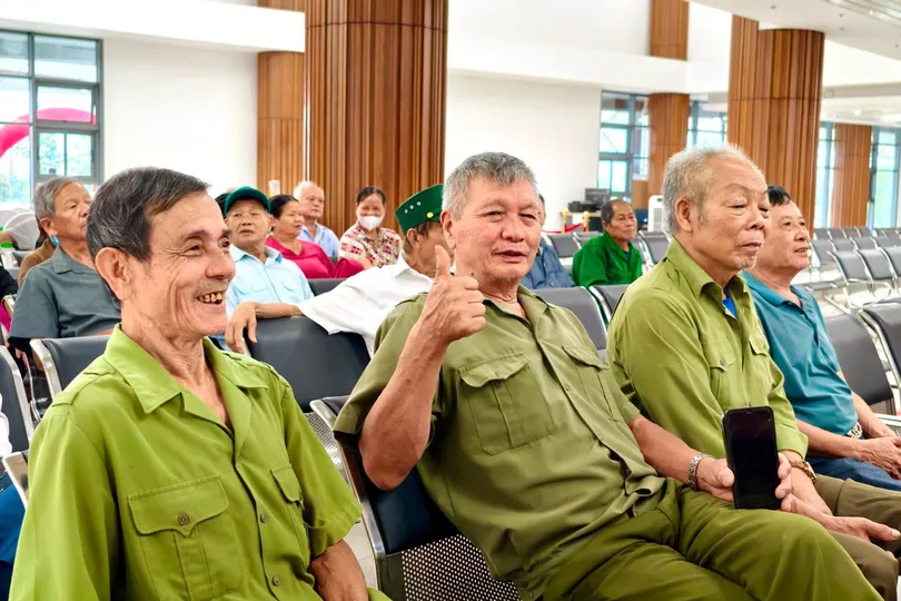 Gần 300 cựu chiến binh, thương bệnh binh “xông đất” Bệnh viện Việt Đức cơ sở Ninh Bình 