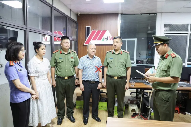 Khởi tố 2 nhóm đối tượng làm giả hồ sơ mua nhà ở xã hội