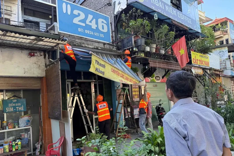 Công tác giải phóng mặt bằng phục vụ dự án Trục không gian quốc lộ 1A qua địa bàn TP Hà Nội đang được đẩy nhanh. Ảnh: TIẾN CƯỜNG