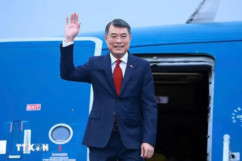 Thủ tướng Lê Minh Hưng lên đường tham dự Hội nghị Cấp cao ASEAN lần thứ 48 tại Cebu, Philippines. Ảnh: TTXVN
