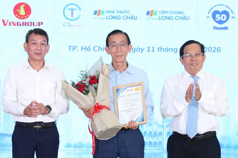 PGS-TS Trần Hoàng Ngân đoạt giải nhất cuộc thi “Lắng nghe người dân hiến kế” lần 7