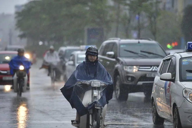 Bắc bộ, Trung bộ và Nam bộ có mưa dông cục bộ