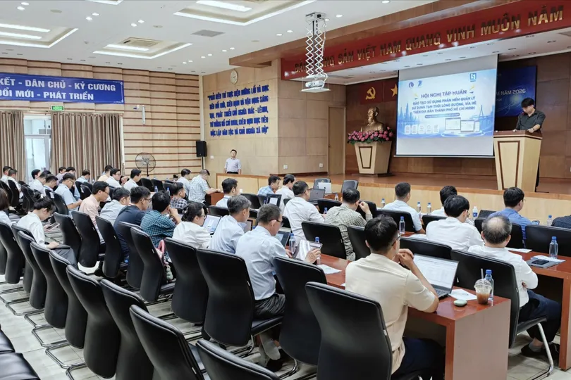 TPHCM tập huấn sử dụng ứng dụng đăng ký vỉa hè, lòng đường