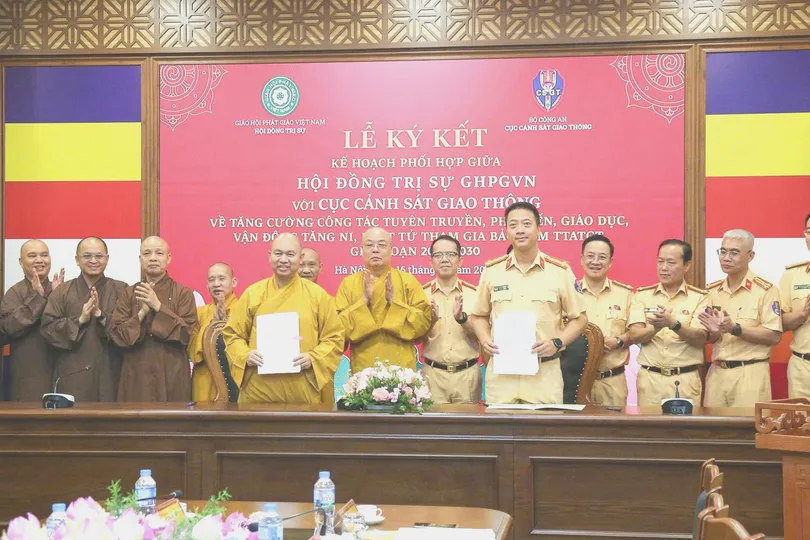 Đại diện lãnh đạo