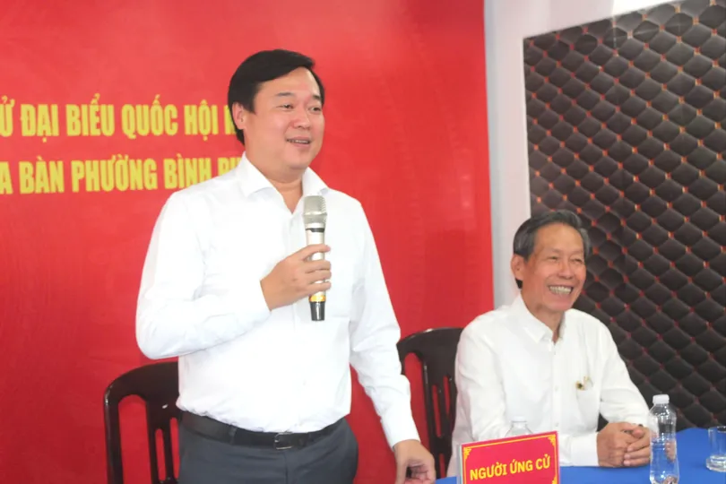 Đồng chí Lê Quốc Phong cảm ơn sự tín nhiệm của cử tri nơi cư trú