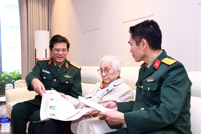 Những lá phiếu đặc biệt trong ngày hội toàn dân