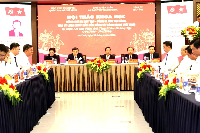 Quang cảnh hội thảo 