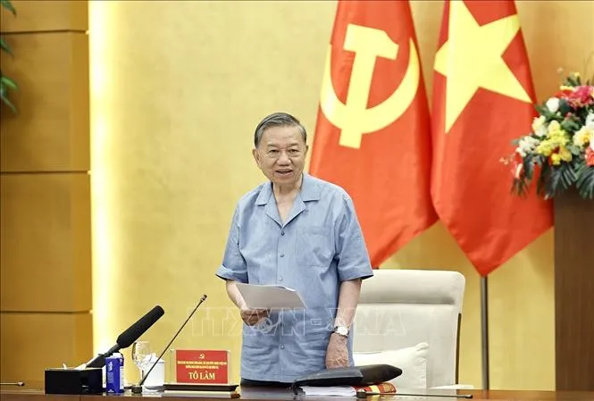 Thông qua dự thảo Báo cáo kết quả kiểm tra, giám sát (đợt 2) đối với Ban Thường vụ Thành ủy Hà Nội