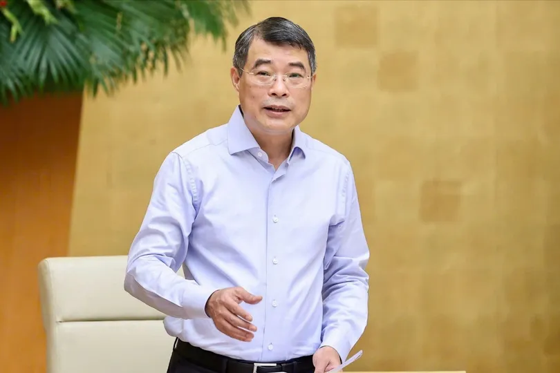 Thủ tướng Lê Minh Hưng phát biểu tại phiên họp Chính phủ chuyên đề về xây dựng pháp luật. Ảnh: VIẾT CHUNG