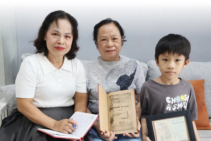 Hồ sơ kỷ vật của mẹ
