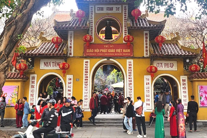 Chùa Quán Sứ (Hà Nội). Ảnh THU HÀ