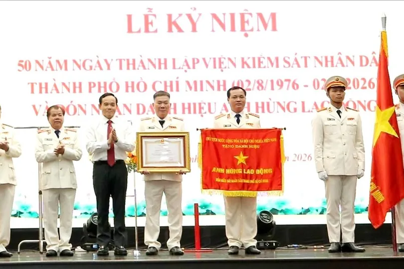 VKSND TPHCM kỷ niệm 50 năm thành lập, đón nhận danh hiệu Anh hùng Lao động 