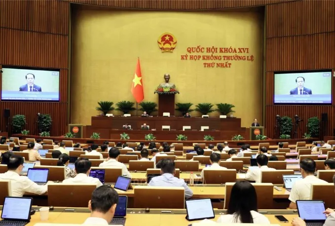 Kỳ họp không thường lệ thứ nhất, Quốc hội khóa XVI: Tiếp tục thảo luận các định hướng chính sách lớn