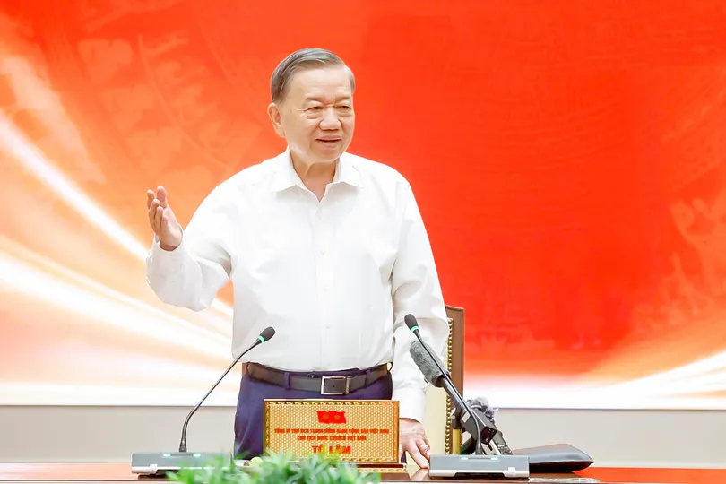 Chiều 19-8, tại Hà Nội, Tổng Bí thư, Chủ tịch nước Tô Lâm làm việc với Bộ VH-TT-DL về công tác bảo tồn, bảo tàng. Ảnh: TTXVN