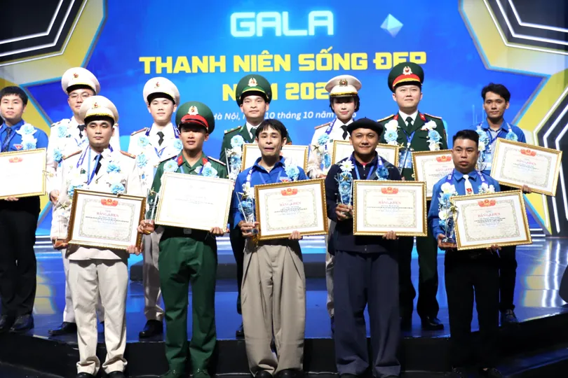 Tin ở người trẻ