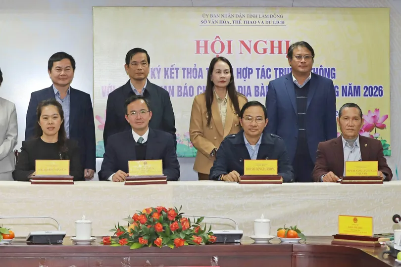 Lâm Đồng ký thỏa thuận hợp tác truyền thông với các cơ quan báo chí