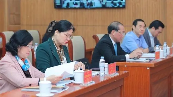 Mặt trận Trung ương lấy ý kiến cử tri nơi công tác đối với 5 người ứng cử ĐBQH khóa XVI