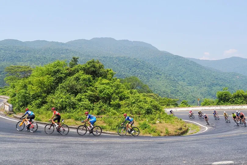 Từ đất Tổ, nối nhịp hành trình non sông