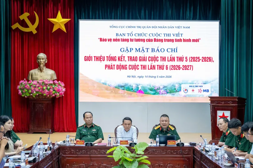 Trao 31 giải cuộc thi viết "Bảo vệ nền tảng tư tưởng của Đảng trong tình hình mới"