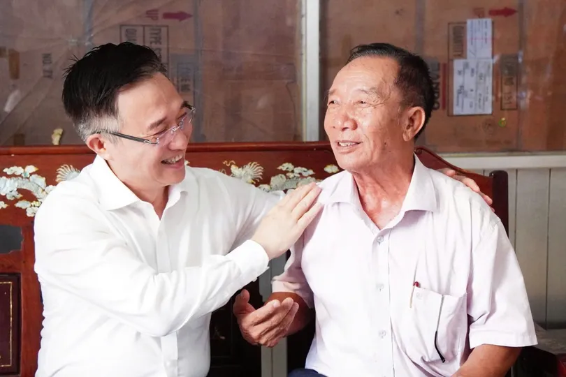 Đồng chí Đặng Minh Thông thăm, tri ân các gia đình chính sách tiêu biểu 
