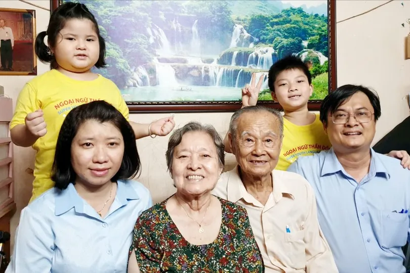 Đi qua chiến tranh bằng tình yêu - Bài 1: Yêu nhau từ một niềm tin