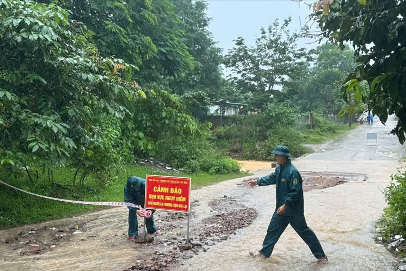 Mưa lớn gây ngập cục bộ nhiều khu vực thượng nguồn sông Sê Pôn