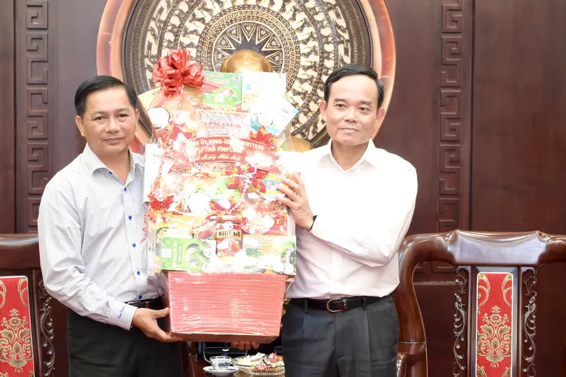 Sớm thúc đẩy chương trình hợp tác giữa TPHCM - Vĩnh Long