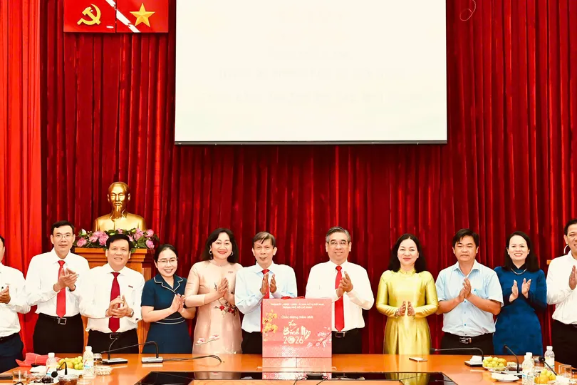 Lãnh đạo TPHCM thăm, chúc tết đội ngũ những người làm Báo Sài Gòn Giải Phóng