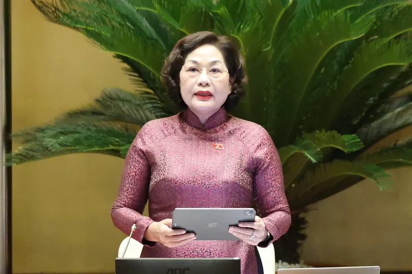 Phó Chủ tịch Quốc hội Nguyễn Thị Hồng điều hành phiên thảo luận. Ảnh: QUANG PHÚC 