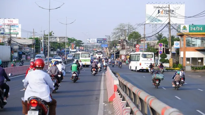 Đẩy nhanh tiến độ triển khai các dự án giao thông trọng điểm kết nối TPHCM với tỉnh Tây Ninh. Ảnh: QUỐC HÙNG