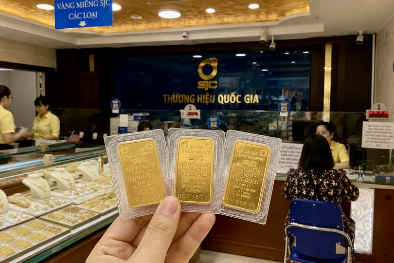 Giá vàng chiều nay thu hẹp đà tăng đáng kể so với buổi sáng