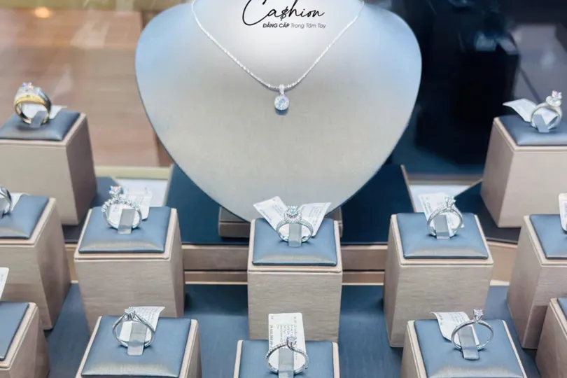 Trang sức kim cương Cashion. Ảnh: NHUNG NGUYỄN