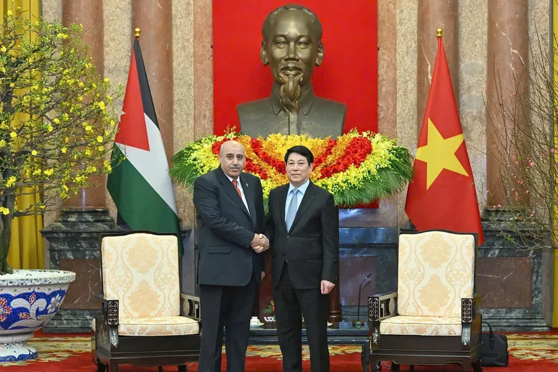 Chủ tịch nước Lương Cường tiếp Chủ tịch Hạ viện Jordan Mazen Turki El Qadi. Ảnh: VIẾT CHUNG