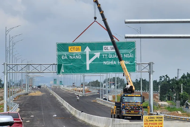 Dự án đường cao tốc Quảng Ngãi - Hoài Nhơn đã thông xe kỹ thuật ngày 19-12-2025