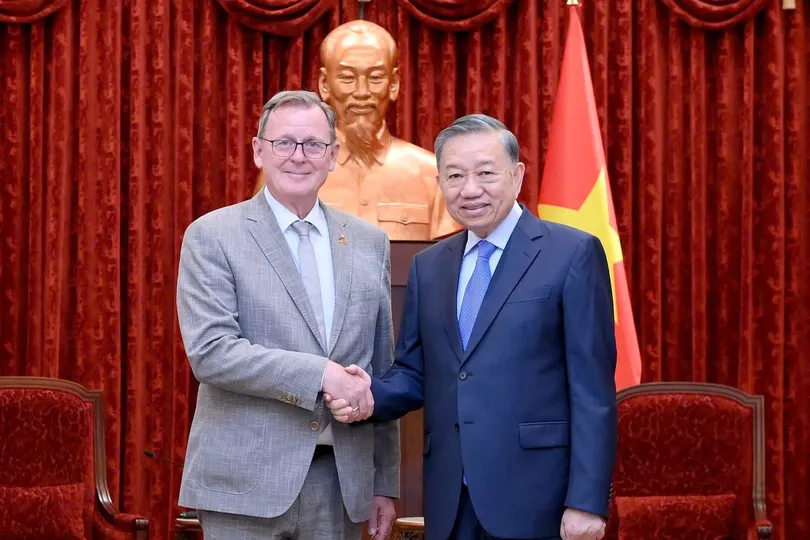 Tổng Bí thư, Chủ tịch nước Tô Lâm tiếp Phó Chủ tịch Quốc hội Cộng hòa Liên bang Đức Bodo Ramelow. Ảnh: VIẾT CHUNG.