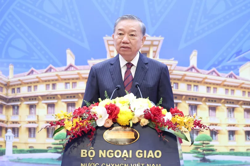 Tổng Bí thư, Chủ tịch nước Tô Lâm phát biểu tại Hội nghị Ngoại giao lần thứ 33. Ảnh: QUANG PHÚC
