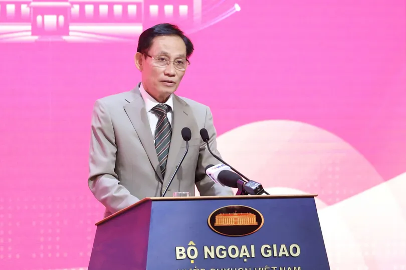 Bộ trưởng Bộ Ngoại giao Lê Hoài Trung phát biểu tại hội nghị, ngày 2-8. Ảnh: QUANG PHÚC