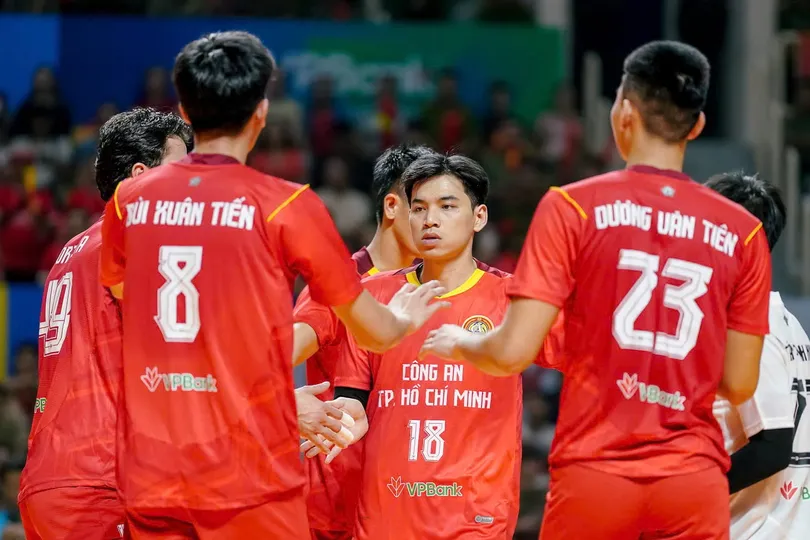 Đội Công an TPHCM có màn khởi động suôn sẻ. Ảnh: CTP