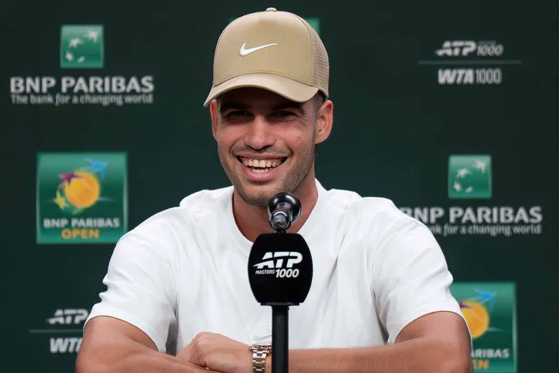 Alcaraz trong buổi họp báo tại Indian Wells 2026