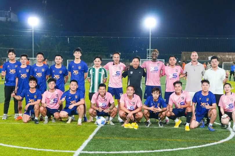 BTC từ Hà Nội tự trải nghiệm sân 6v6 tại TPHCM hồi đầu tháng 4