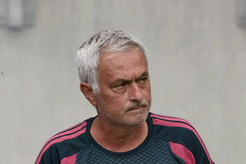 HLV Mourinho trong một trận đấu giao hữu tiền mùa giải của Real (Ảnh: THX)