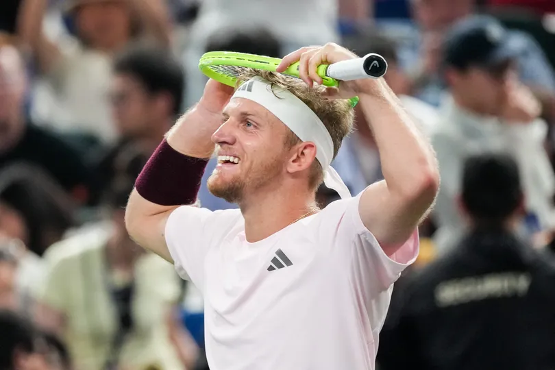 Davidovich Fokina vô địch Shanghai Masters