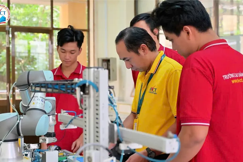 Trường Cao đẳng Kỹ nghệ II (thuộc Bộ Công an) đạt thứ hạng cao trong bảng xếp hạng phát triển bền vững