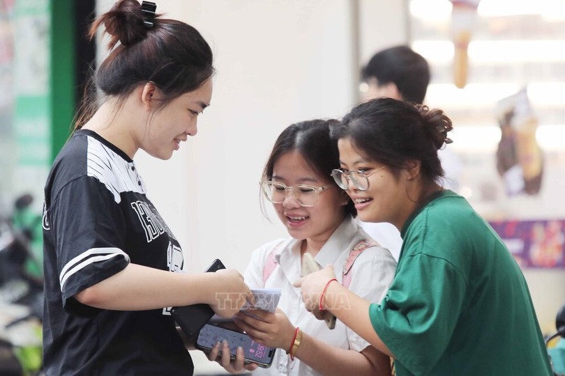 参加2025年高中毕业考试的考生。