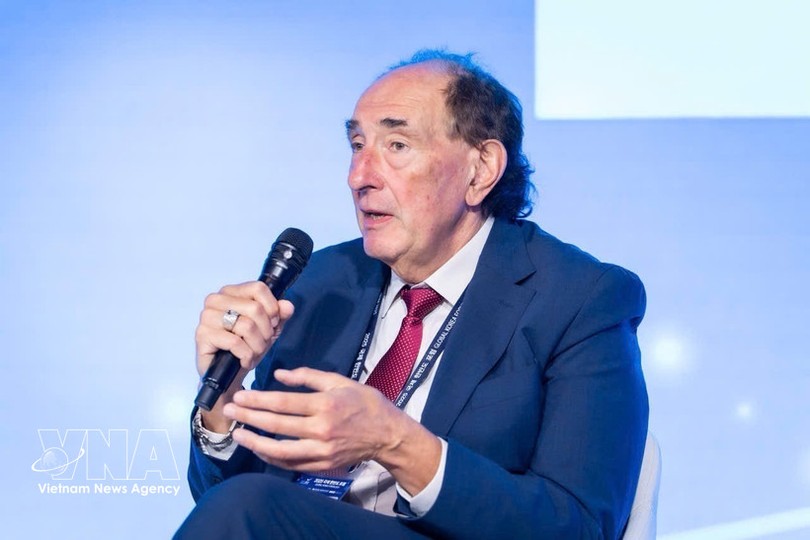 俄罗斯科学院战略分析研究所、世界政治与战略分析中心首席研究员、经济学博士格奥尔基·达维多维奇·托洛拉亚。