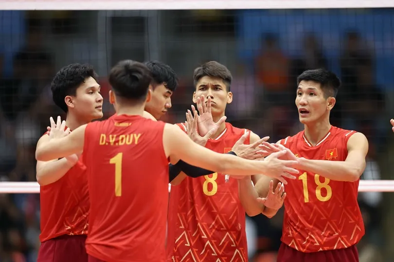 Dự kiến đội tuyển bóng chuyền nam Việt Nam có thể tìm thuê chuyên gia huấn luyện năm 2026. Ảnh: DŨNG PHƯƠNG