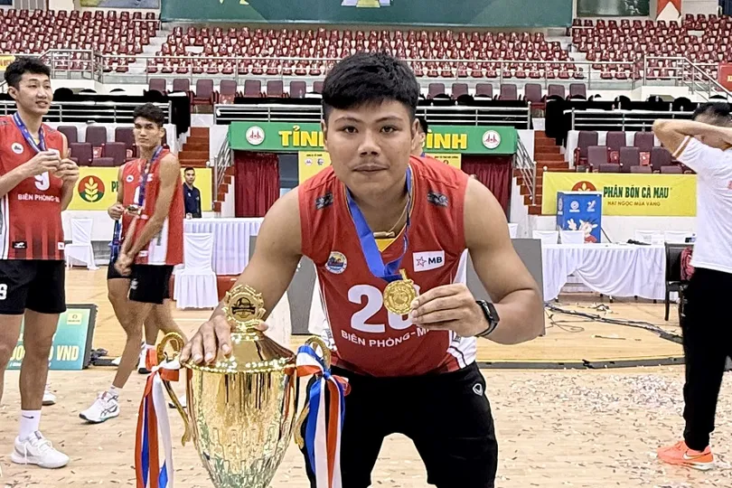 Cầu thủ Jakkrit là ngoại binh của đội Biên Phòng MB tại vòng 1 giải quốc gia năm nay. Ảnh: MINH CHIẾN